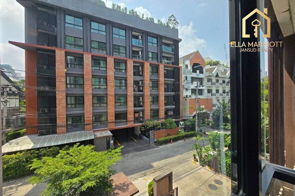 Lofty & Spacious : Luxury condo in Thonglor close to BTS 20