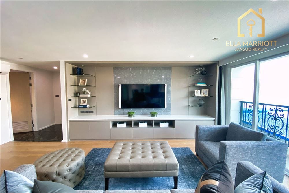 Executive 220sqm 3BR | Heart of Ekkamai | Pet-Friendly Low-Rise | 170K 2