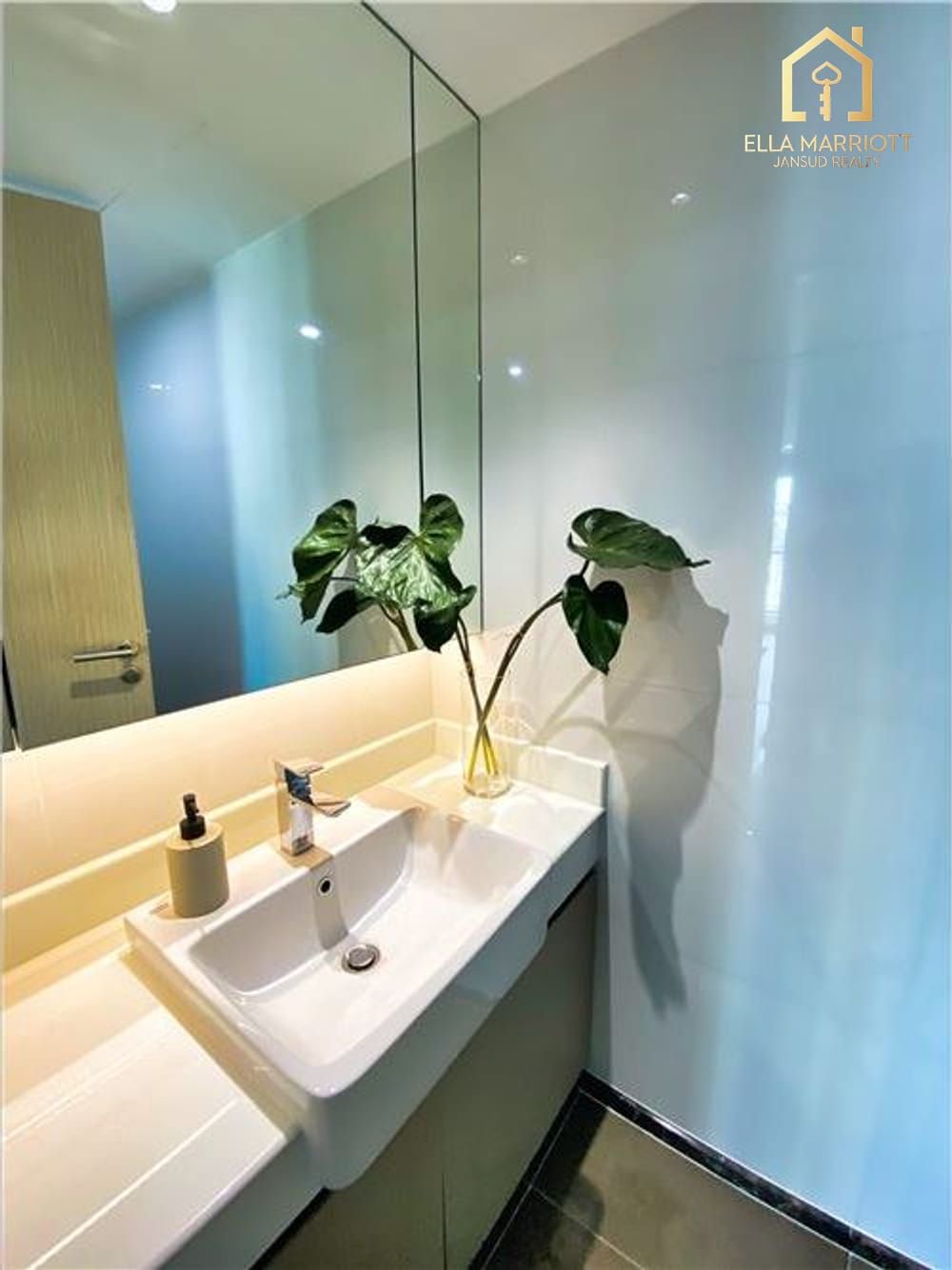 Executive 220sqm 3BR | Heart of Ekkamai | Pet-Friendly Low-Rise | 170K 20