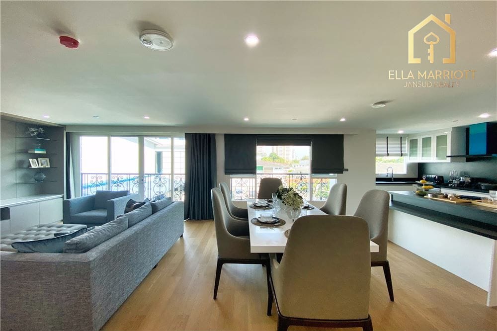 Executive 220sqm 3BR | Heart of Ekkamai | Pet-Friendly Low-Rise | 170K 3