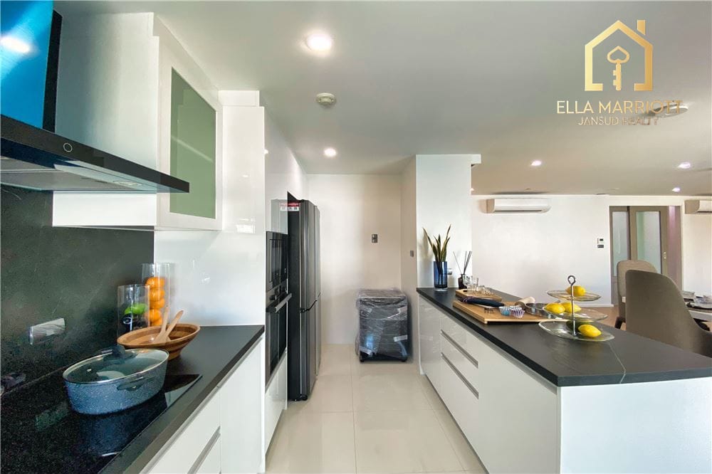 Executive 220sqm 3BR | Heart of Ekkamai | Pet-Friendly Low-Rise | 170K 8