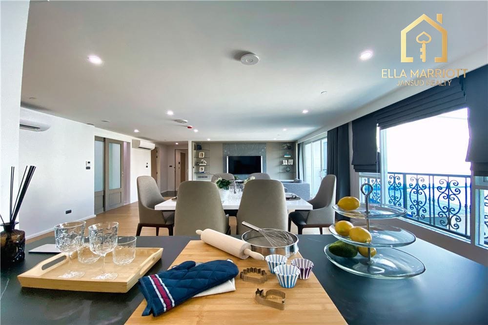 Executive 220sqm 3BR | Heart of Ekkamai | Pet-Friendly Low-Rise | 170K 9
