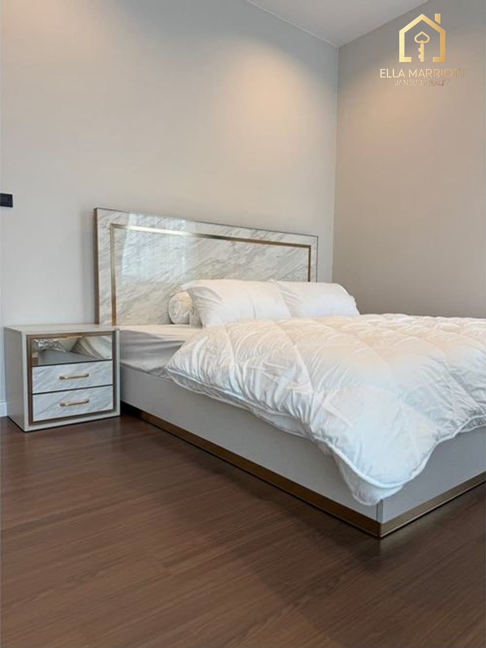 4-Bedroom House for Rent at Setthasiri Bangna KM.10 10