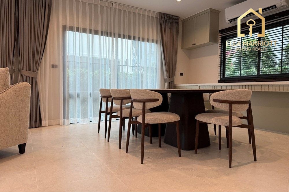 4-Bedroom House for Rent at Setthasiri Bangna KM.10 3