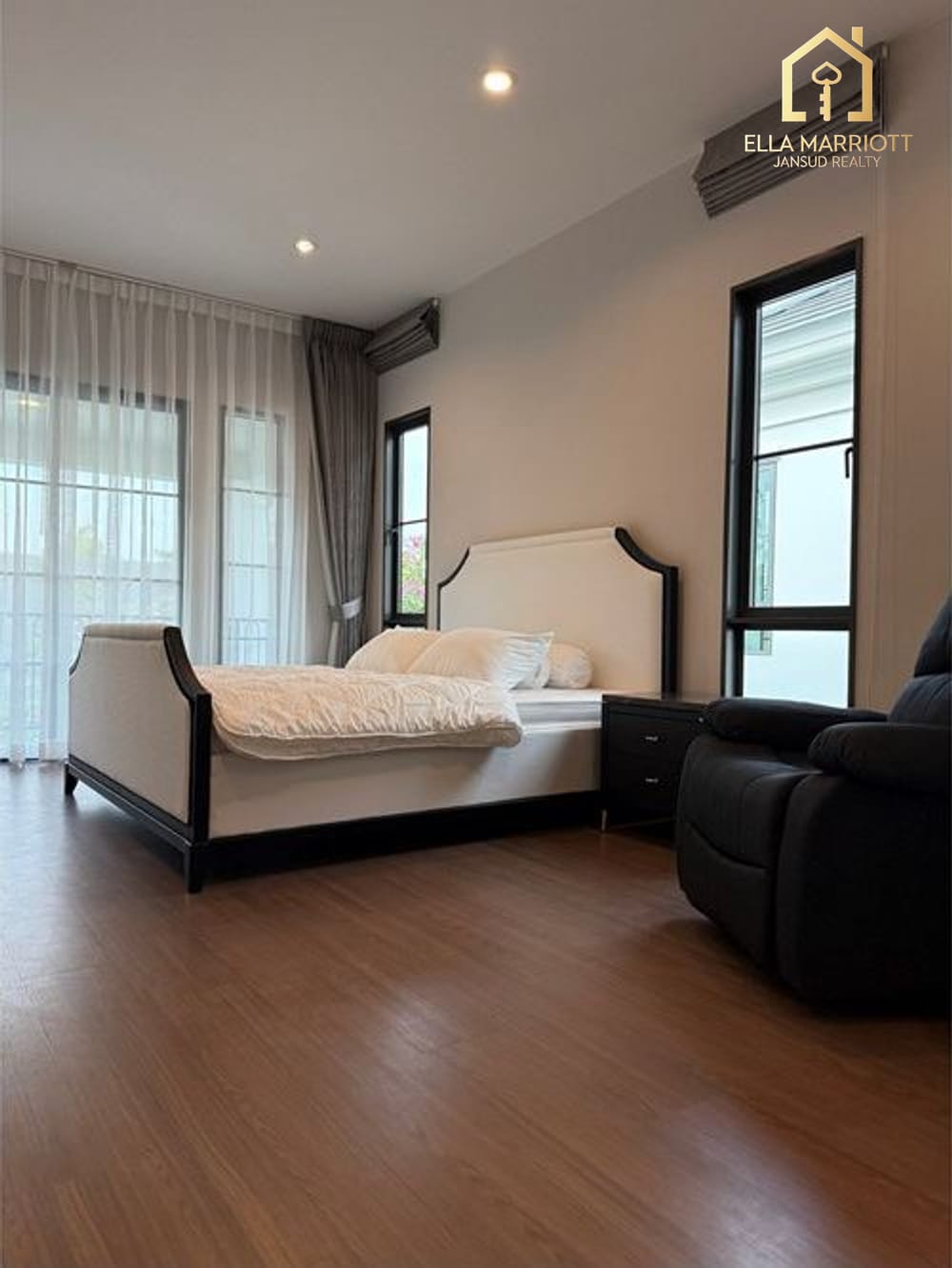 4-Bedroom House for Rent at Setthasiri Bangna KM.10 7