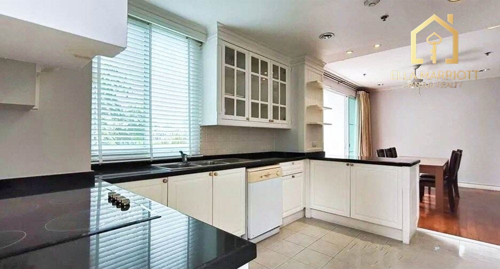 3-Bedroom Condo at Krisna Residence — 7 min walk to MRT Khlong Toei 5