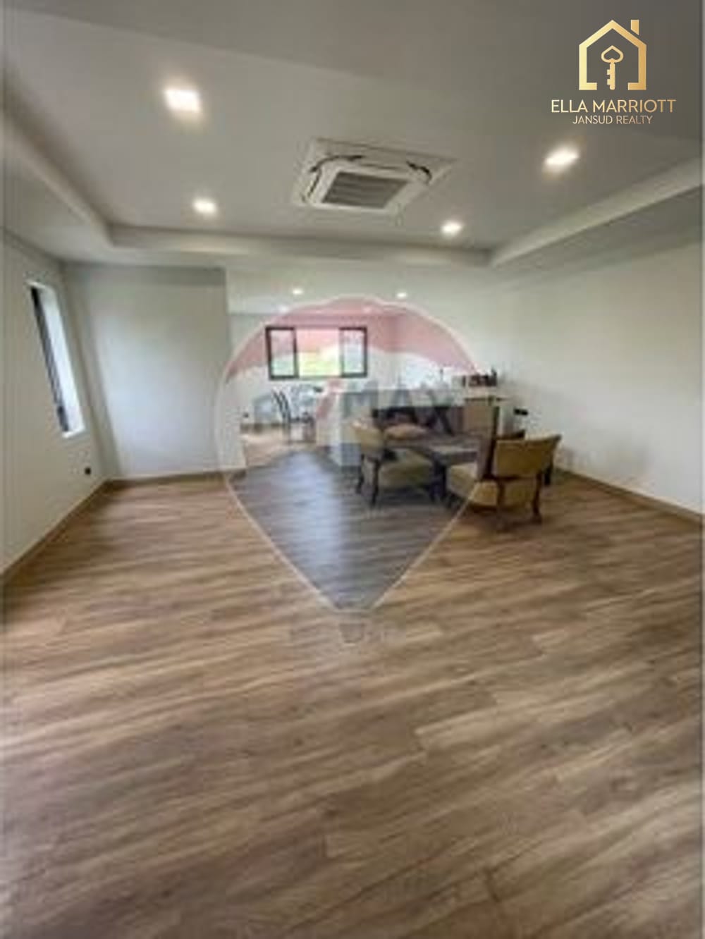 3-Bedroom Townhouse in Prime Locale, Bangkok 5