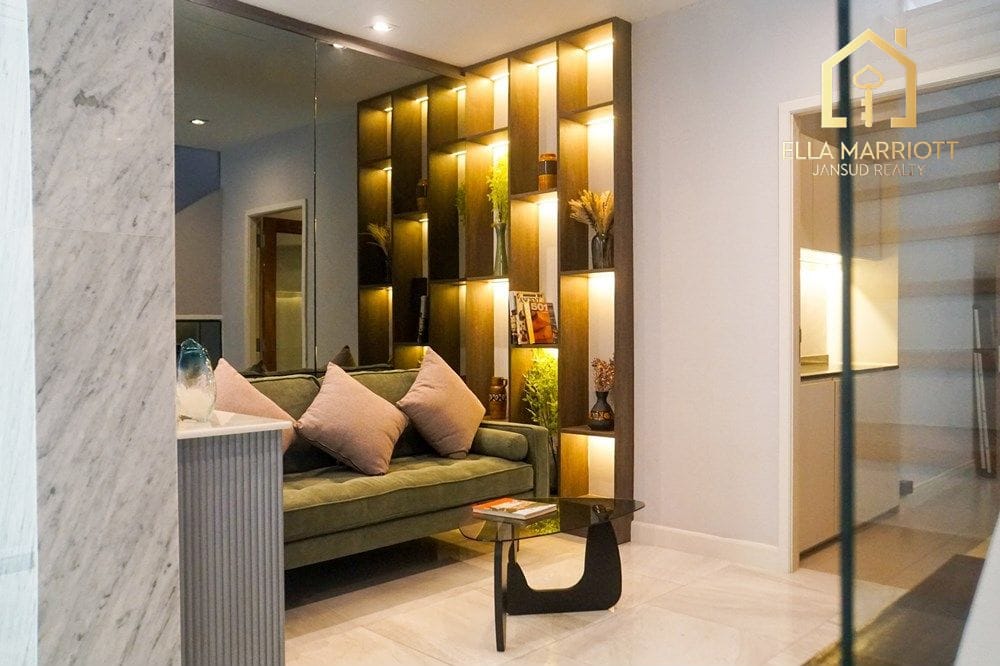 5-Story Luxury House in Ekkamai w/ Private Lift & Rooftop Garden 12