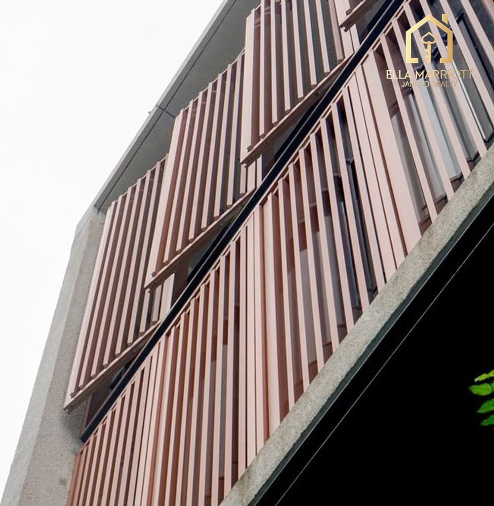 5-Story Luxury House in Ekkamai w/ Private Lift & Rooftop Garden 14