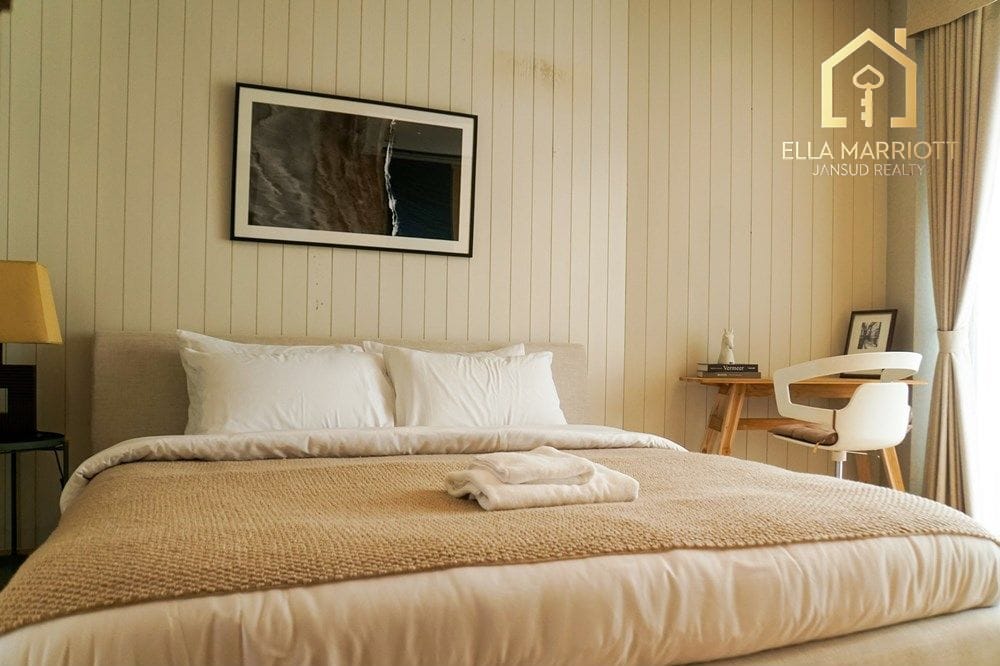 5-Story Luxury House in Ekkamai w/ Private Lift & Rooftop Garden 5