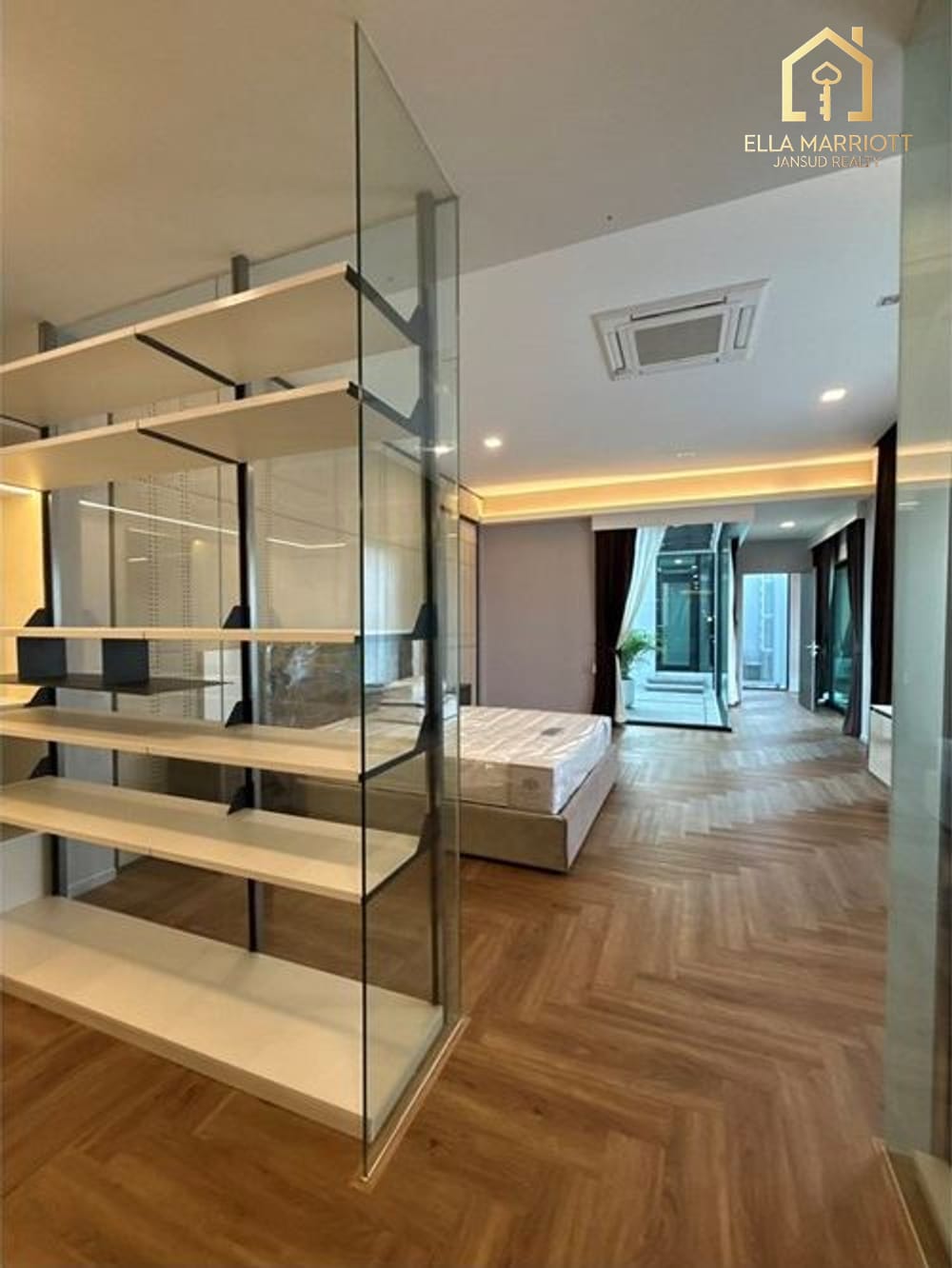 Zu vermieten: Einfamilienhaus im Nantawan Village, Rama 9 / Srinakarin 5