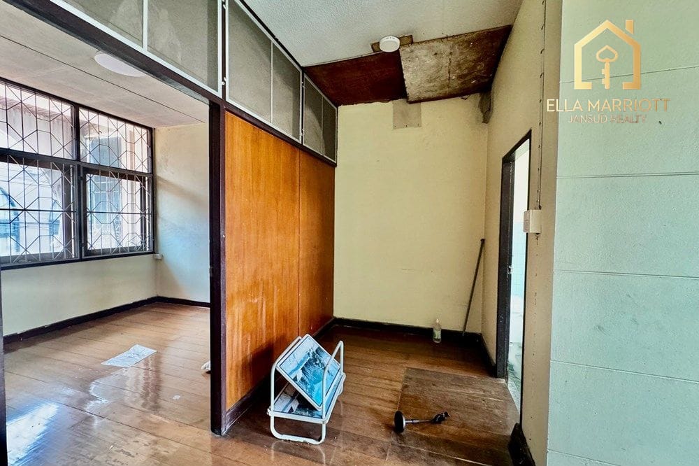 ขาย 3 ห้องนอน 4 ห้องน้ำ บ้าน ใน สุขุมวิท, กรุงเทพฯ 10