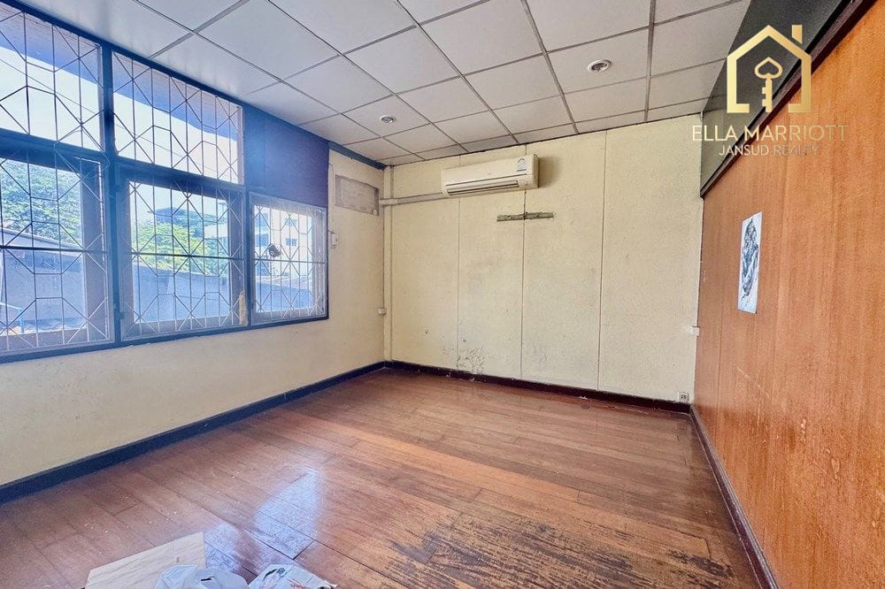 ขาย 3 ห้องนอน 4 ห้องน้ำ บ้าน ใน สุขุมวิท, กรุงเทพฯ 11