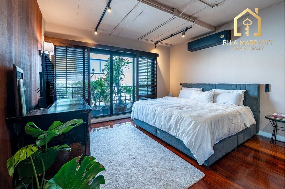 Good Deal! 3BR Newly Renovated Condo, Soi Sawadee (Sukhumvit 31) 15