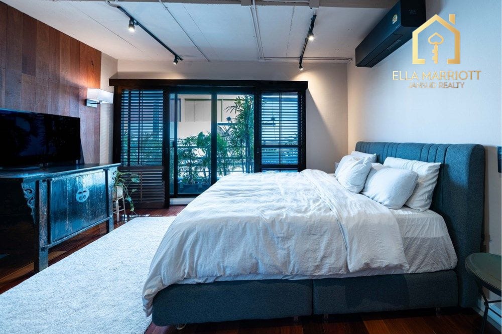 Good Deal! 3BR Newly Renovated Condo, Soi Sawadee (Sukhumvit 31) 16
