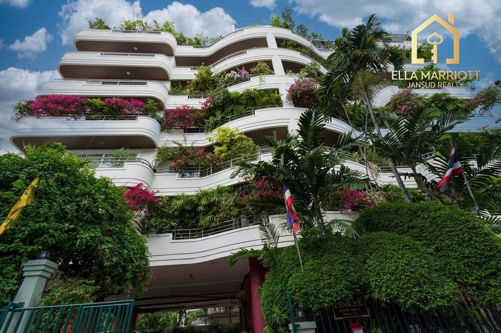 Good Deal! 3BR Newly Renovated Condo, Soi Sawadee (Sukhumvit 31) 34