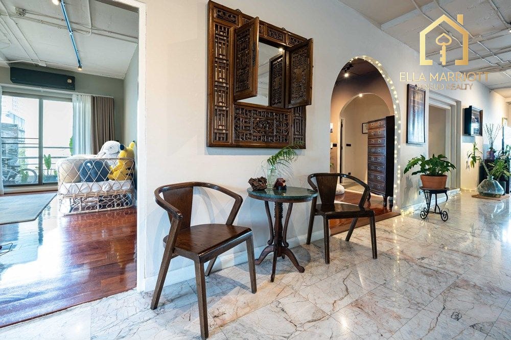 Good Deal! 3BR Newly Renovated Condo, Soi Sawadee (Sukhumvit 31) 4