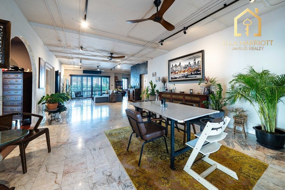 Good Deal! 3BR Newly Renovated Condo, Soi Sawadee (Sukhumvit 31) 5