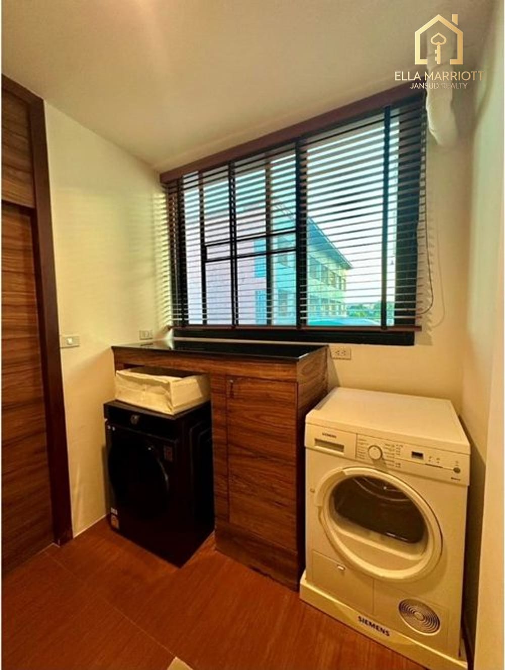 For Rent - Newly Renovated 3-Bedroom Townhouse in Noble Cube, Pattanakarn 12