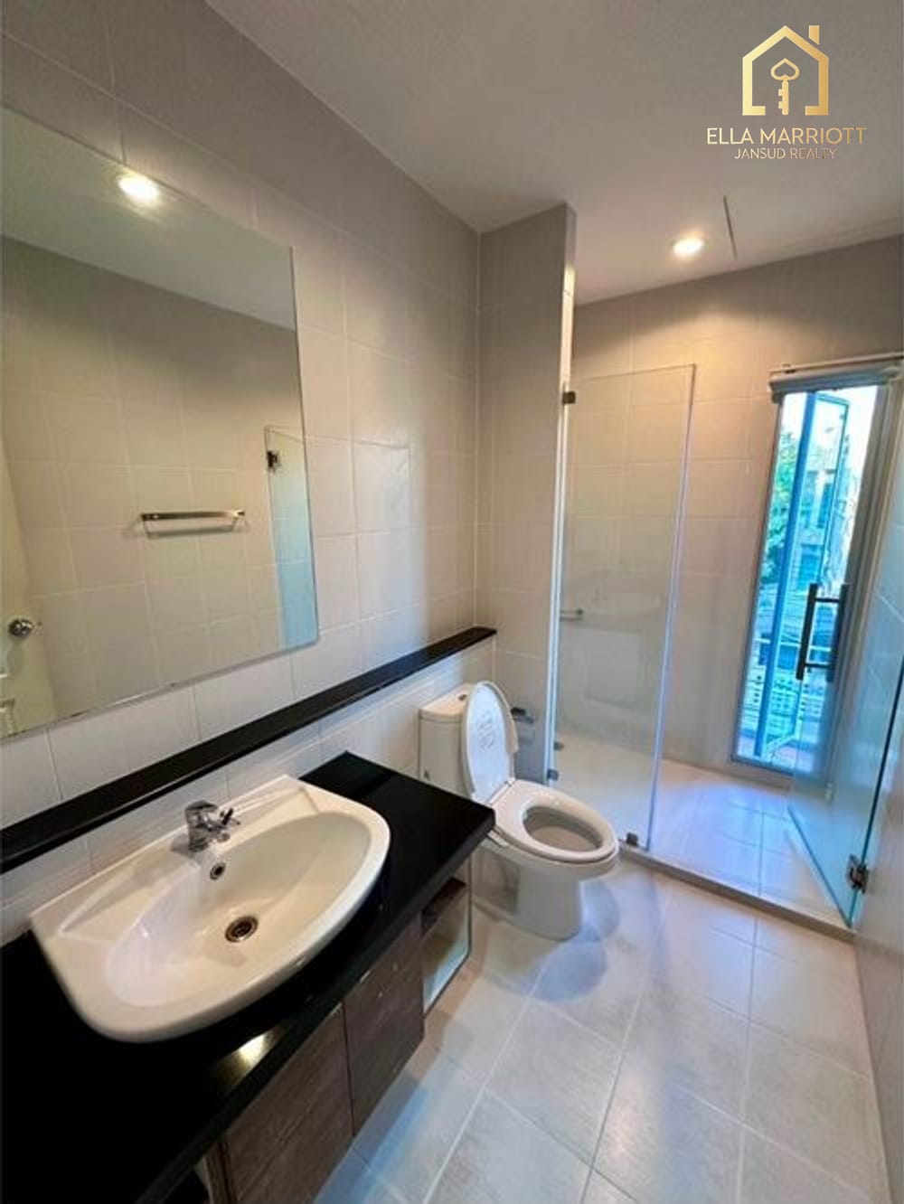 For Rent - Newly Renovated 3-Bedroom Townhouse in Noble Cube, Pattanakarn 15