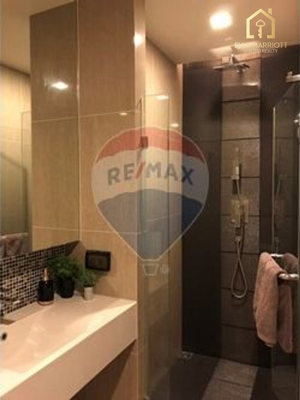 1-Schlafzimmer-Eigentumswohnung im Rhythm Sukhumvit 44/1 – 2 Gehminuten zur BTS Phra Khanong 16