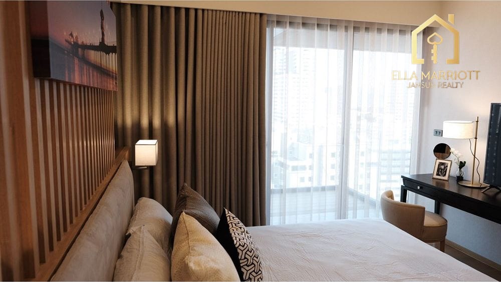 For Rent: 2+1 Bedroom Condo at Siamese Exclusive 31 - 14 Mins Walk to MRT Sukhumvit 9