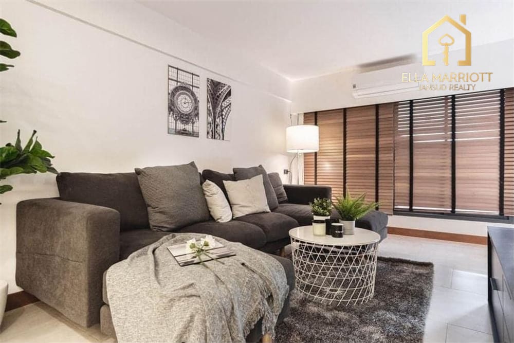 Rent 90K | 220sqm 3-Storey Townhouse | 300m ASB & Samitivej | 1