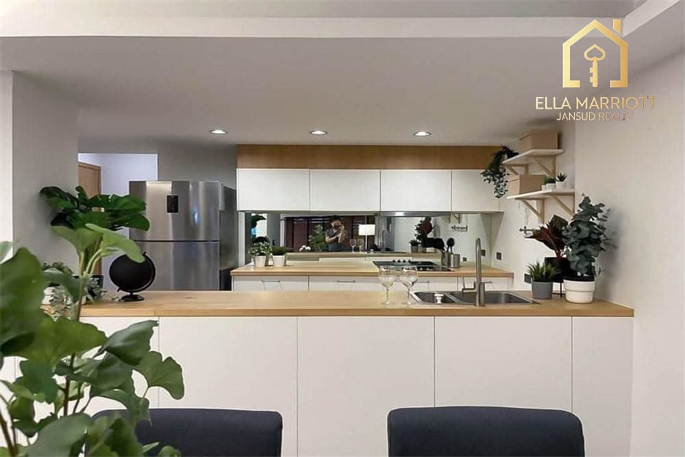 Rent 90K | 220sqm 3-Storey Townhouse | 300m ASB & Samitivej | 7