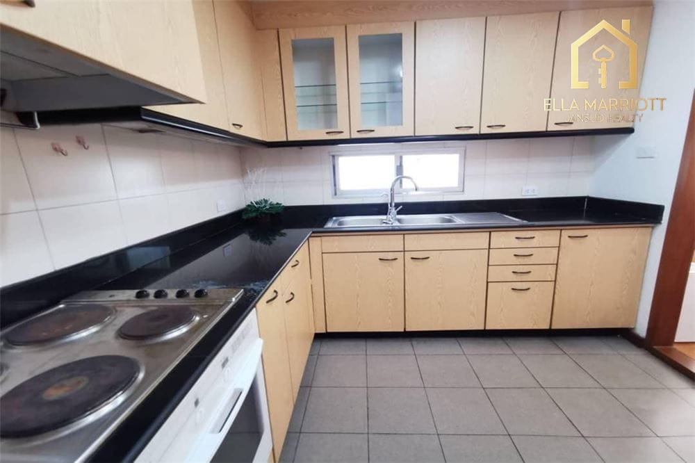 For Rent - Pet-Friendly Low-Rise Apartment | Sukhumvit 31 | 180 SQM 5