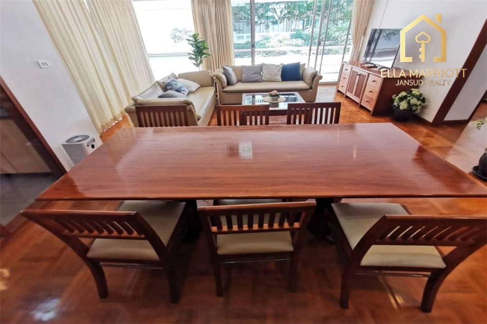 For Rent - Pet-Friendly Low-Rise Apartment | Sukhumvit 31 | 180 SQM 7