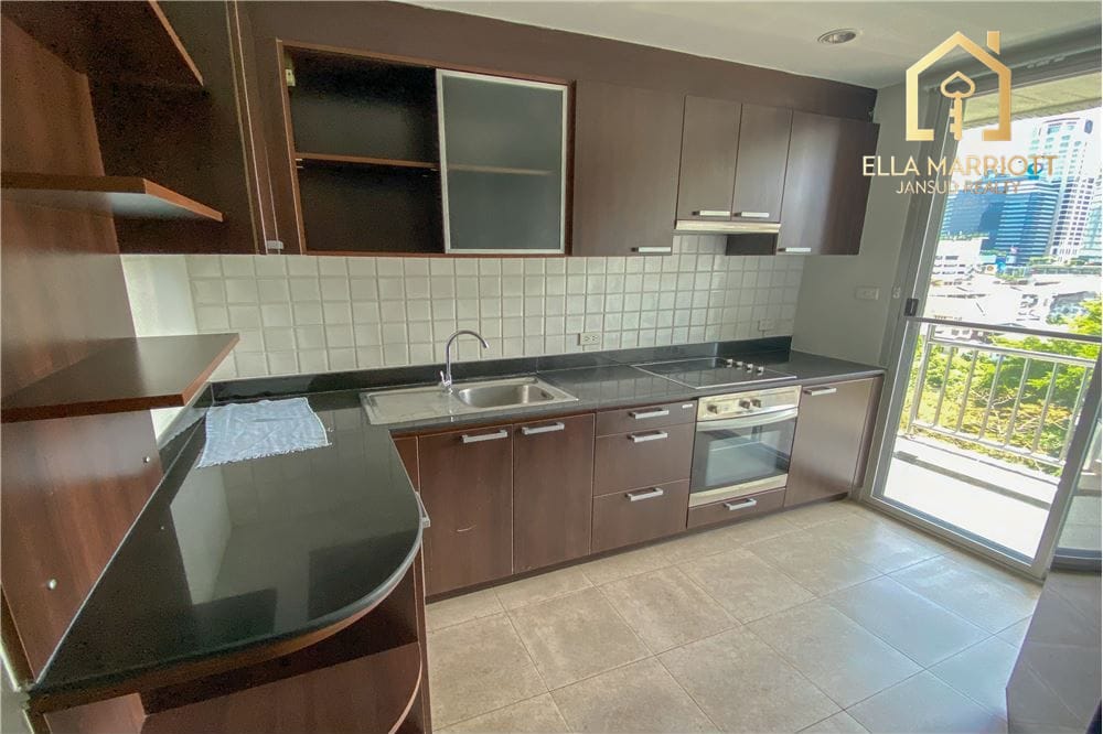 Spacious 3BR Condo for Rent at 75K in Sathorn Suanplu - 190sqm, Pet-Friendly 5