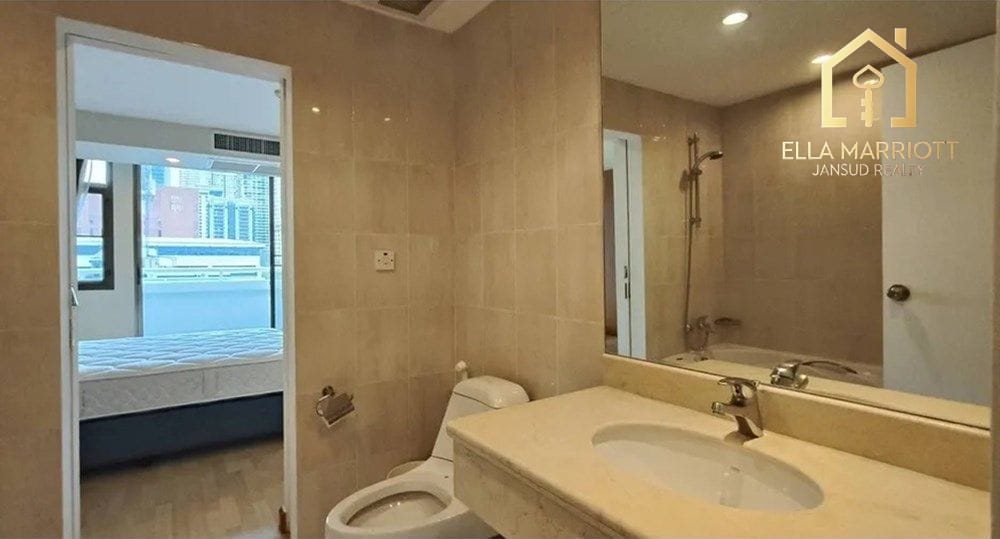 Rent 80K | 147sqm Low-Rise Condo in Lang Suan with Direct Lumphini Park View 17