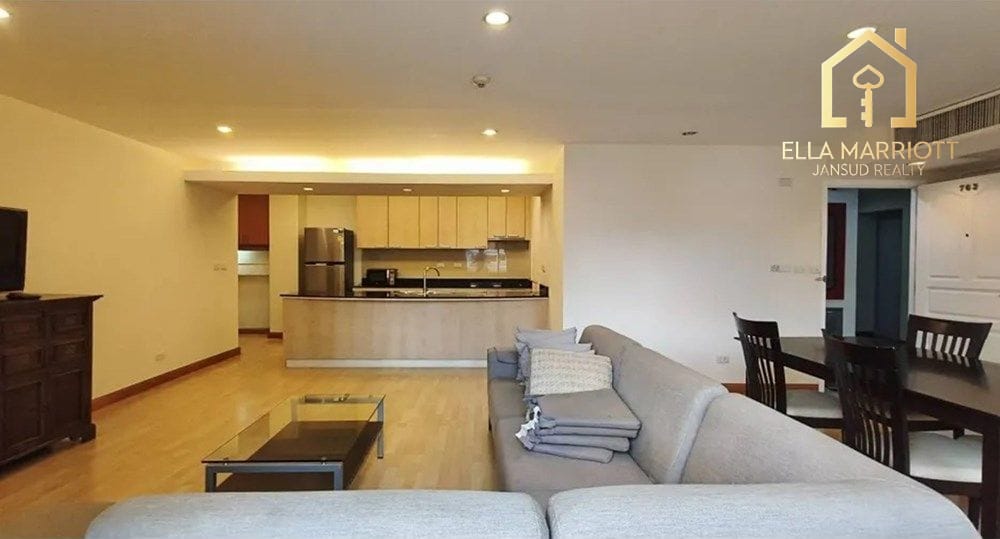 Rent 80K | 147sqm Low-Rise Condo in Lang Suan with Direct Lumphini Park View 2