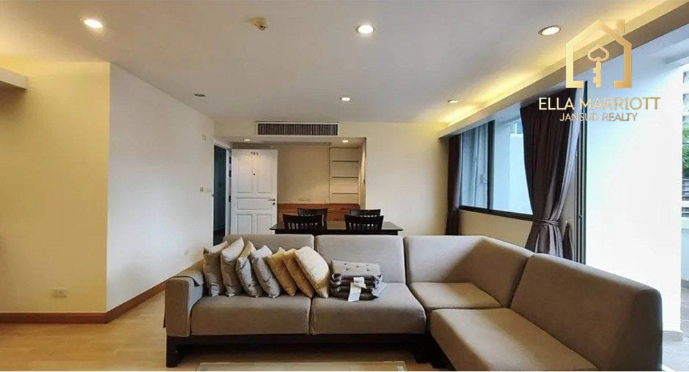 Rent 80K | 147sqm Low-Rise Condo in Lang Suan with Direct Lumphini Park View 3