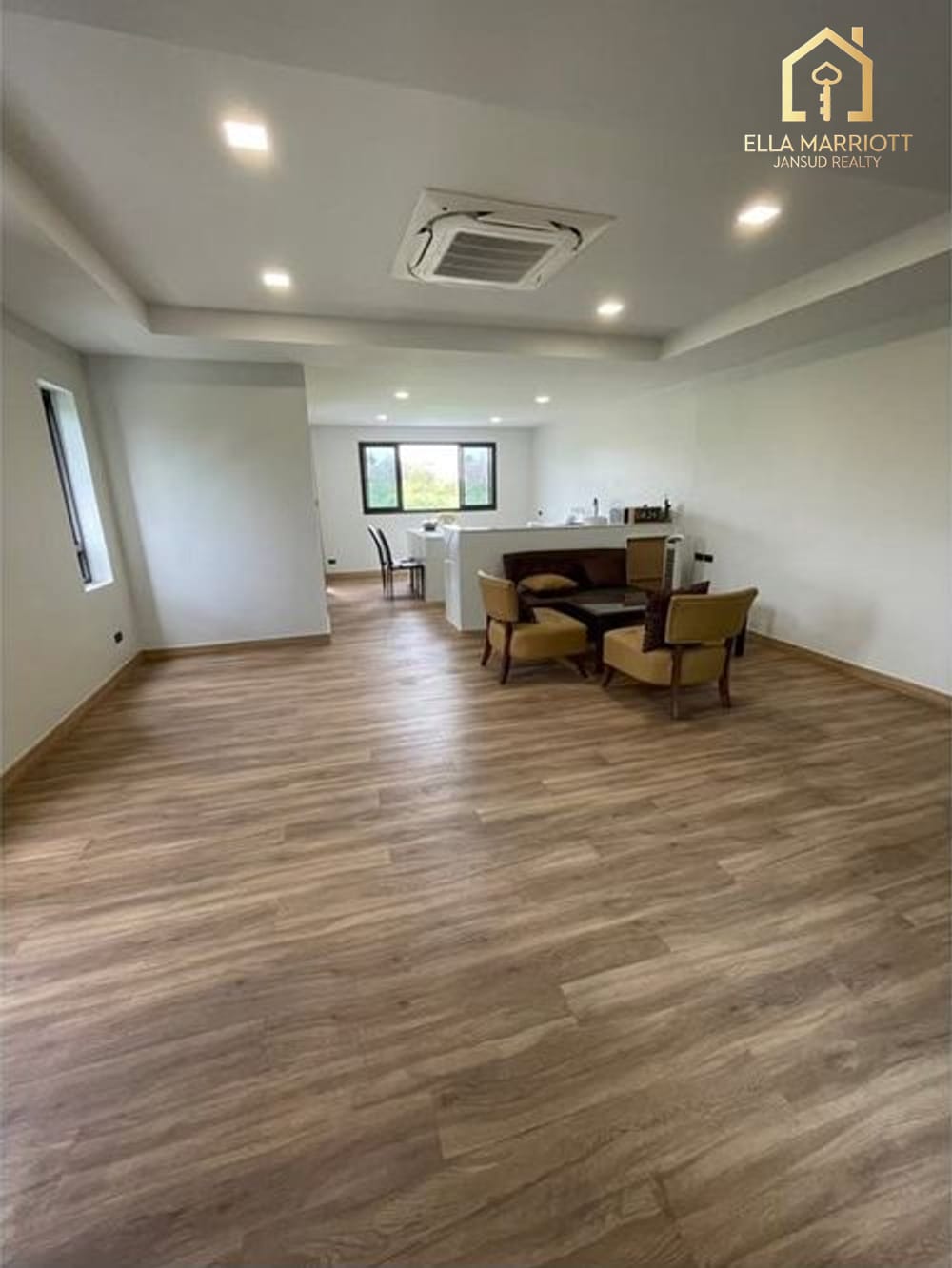 Versatile Home + Business Space in Central Bangkok 7