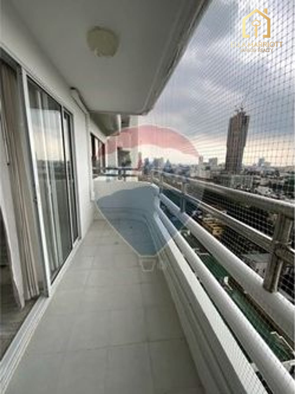 3-Bedroom Condo at Regent on the Park 3 15