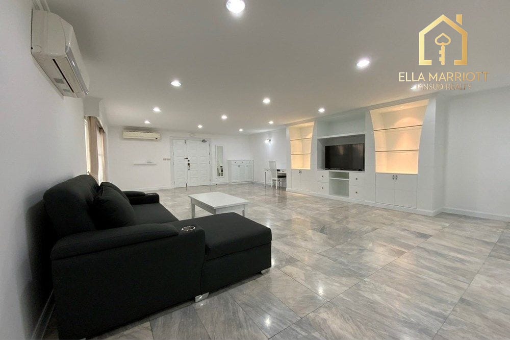 3-Bedroom Condo at Regent on the Park 3 3