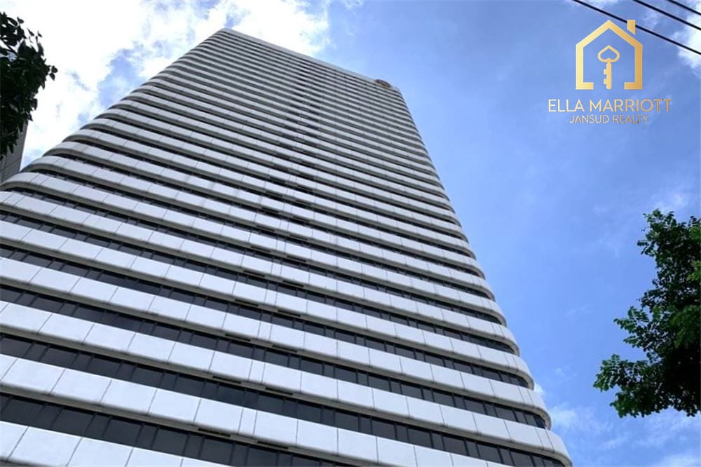Prime Sukhumvit Office - 257 sqm, Great Location! 25