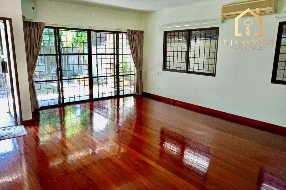 3-Bedroom Detached House in Pak Kret 3