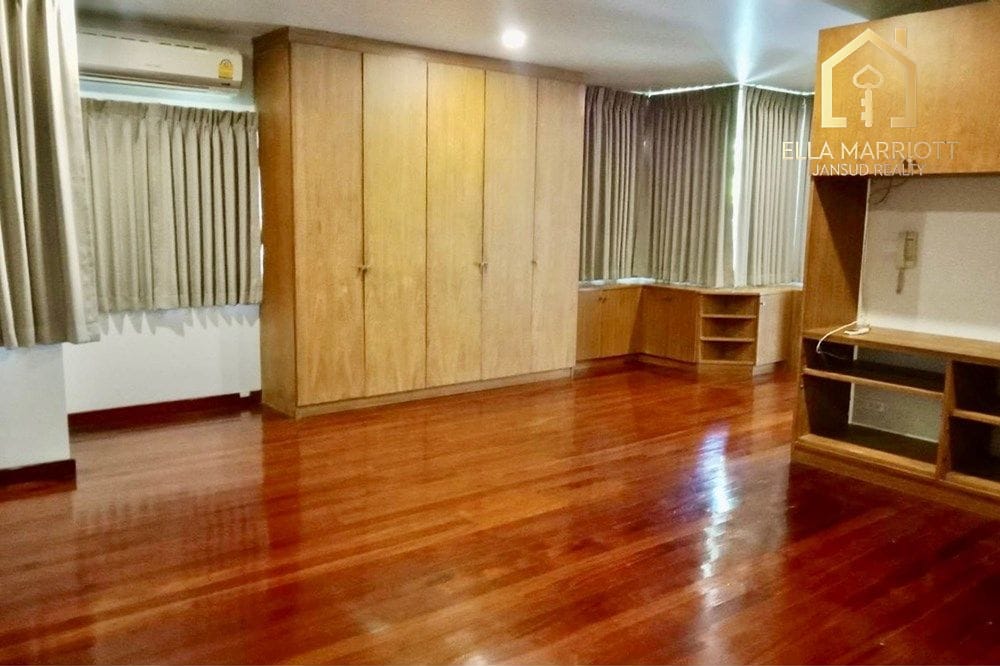 3-Bedroom Detached House in Pak Kret 5
