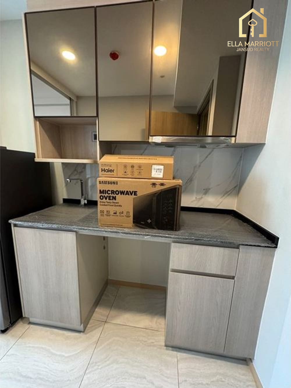 1BR Condo for Sale at Chewathai Residence Thonglor - 4th Floor, Priced at 5.3 MB 7