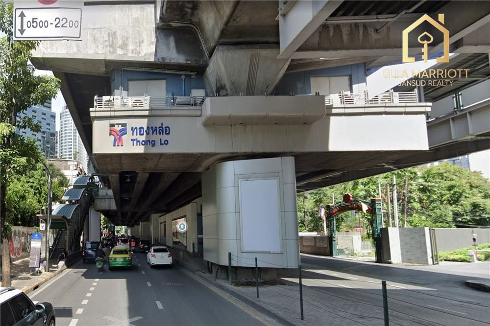 Prime 306 Sq.w. Land for Sale in Sukhumvit 53 Near BTS Thong Lo 2