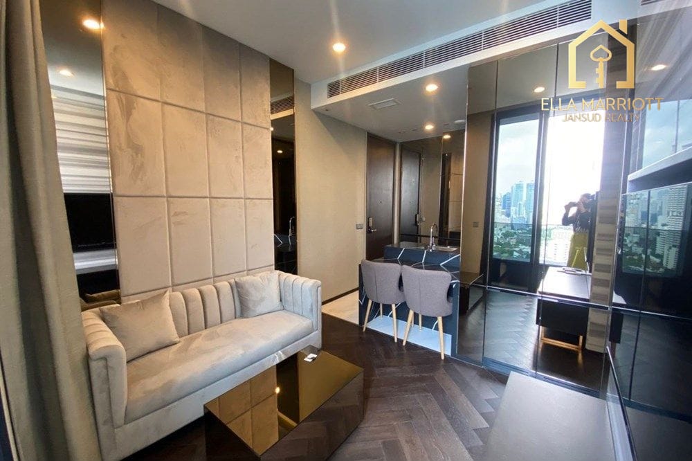 1-Bedroom Condo at The ESSE Sukhumvit 36 2
