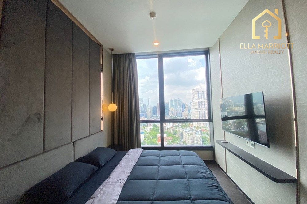 1-Bedroom Condo at The ESSE Sukhumvit 36 6