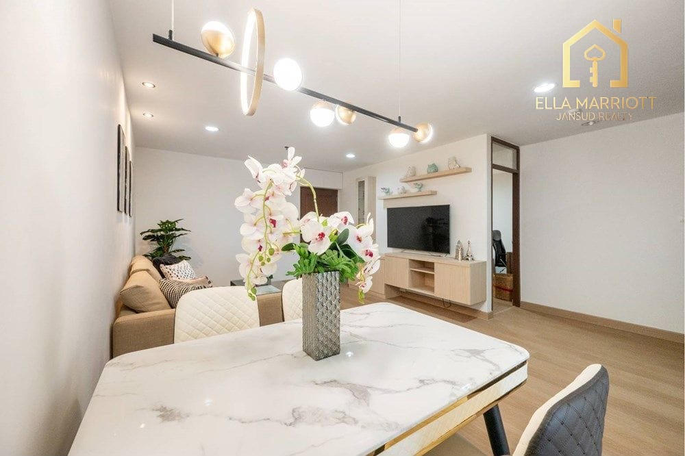 For sale new renovated 2 bedrooms at The Waterford Diamond 5