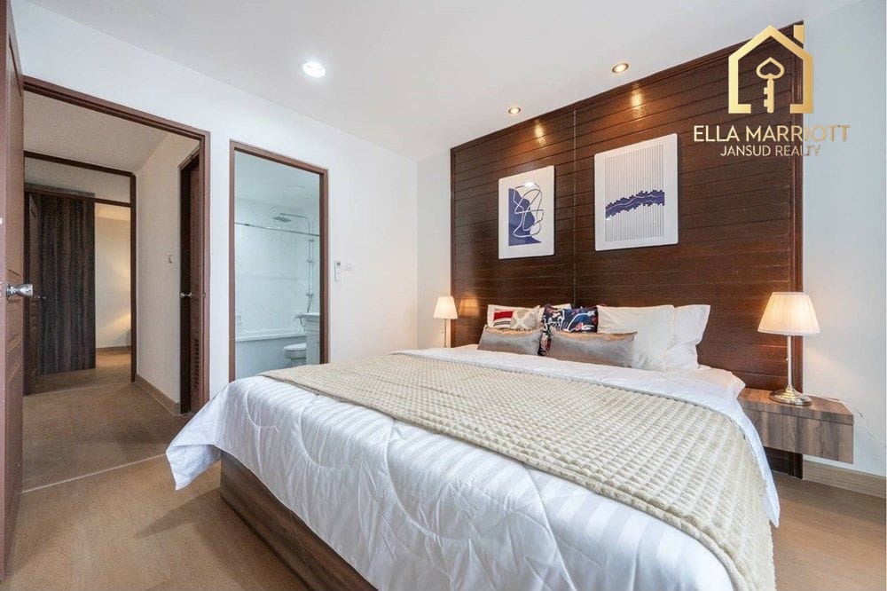 For sale new renovated 2 bedrooms at The Waterford Diamond 9