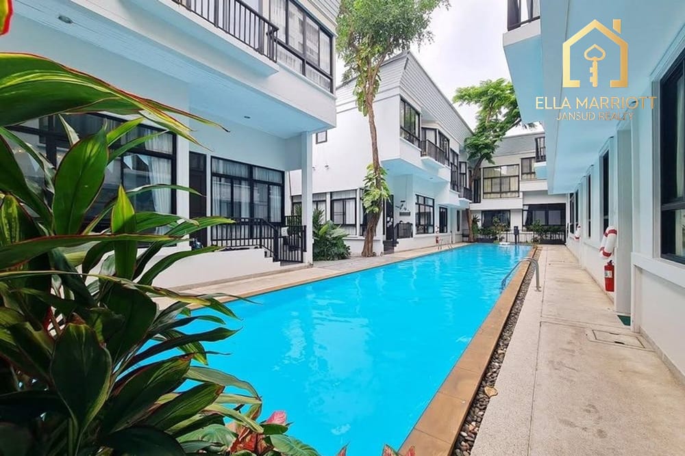 Rent 120K | 350sqm Townhouse | Sukhumvit 38 | Pet-Friendly Thonglor 17