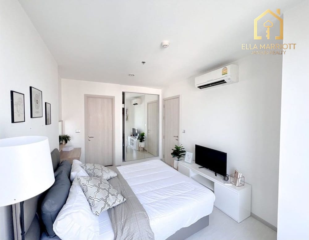 Brand New 1 Bedroom Condo for Sale at Rhythm Sukhumvit 42, 3 Min Walk to BTS Ekkamai 6