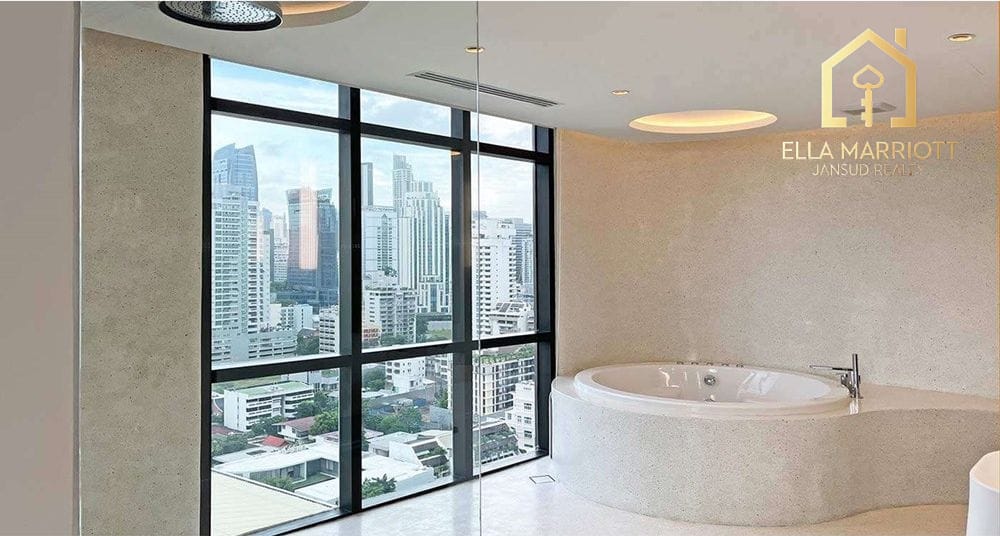 2-Bedroom Condo at Crystal Garden — 13 min walk to BTS Nana 9