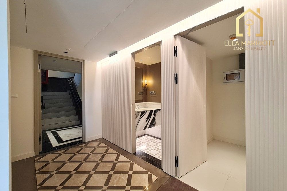Pet-Friendly Urban Condo - Brand New Living Experience 18